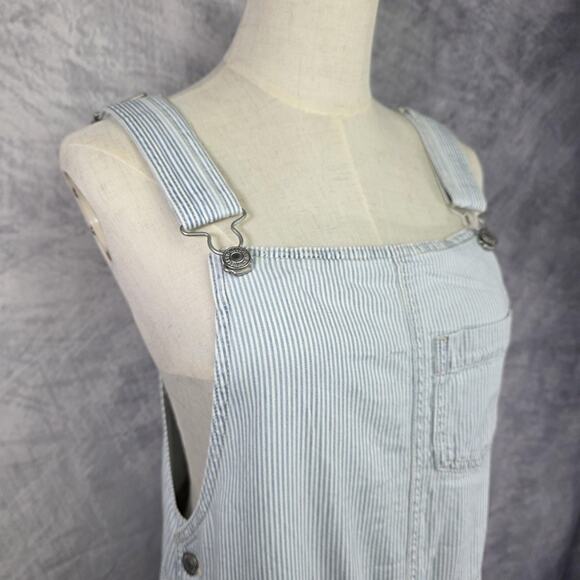 Levis Overall Dress Womens Medium Blue White Stripe Cotton Button Front Workwear - Picture 9 of 16